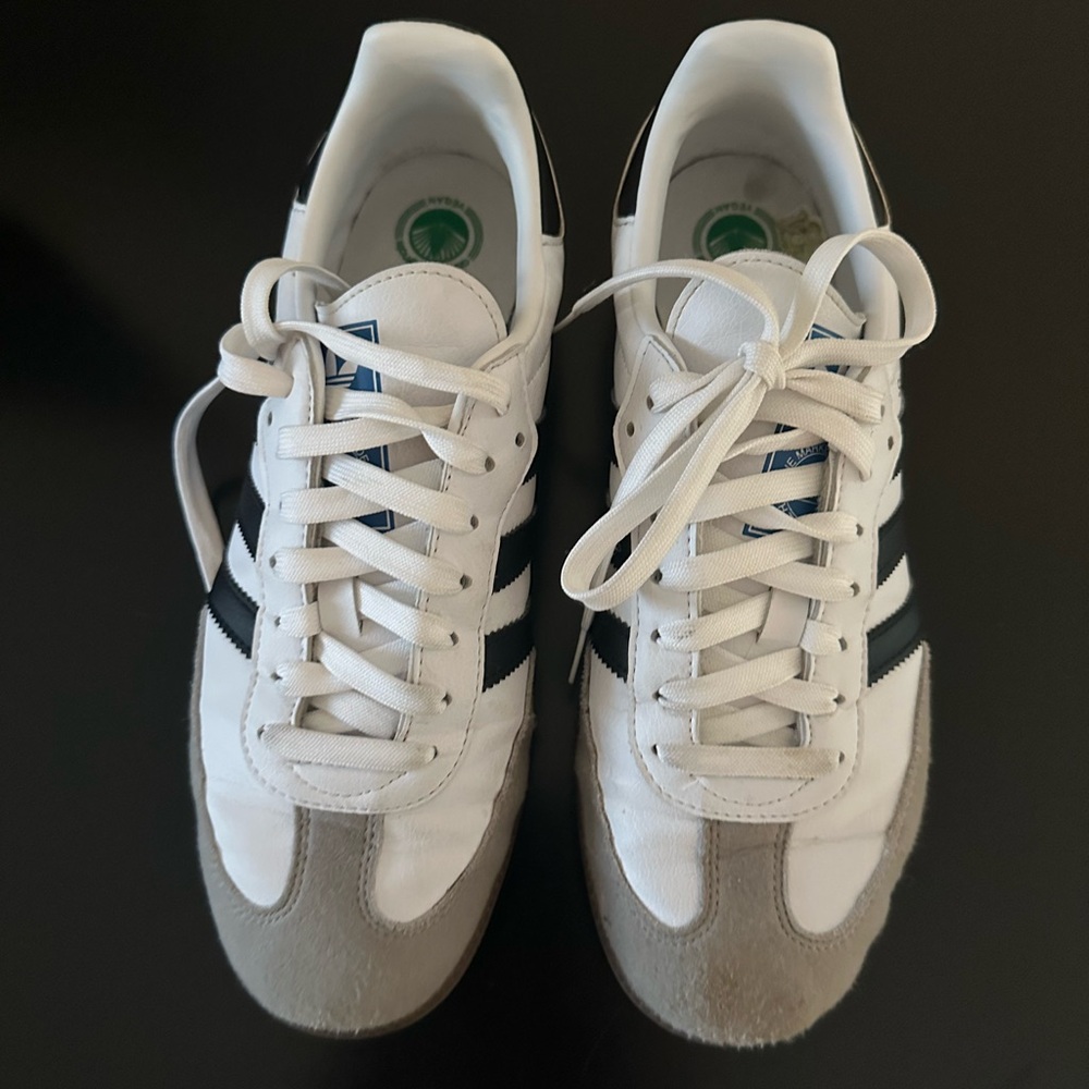 Adidas Sambas